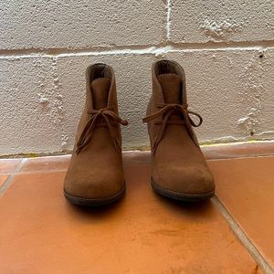 Clarks Women’s Lace Boot